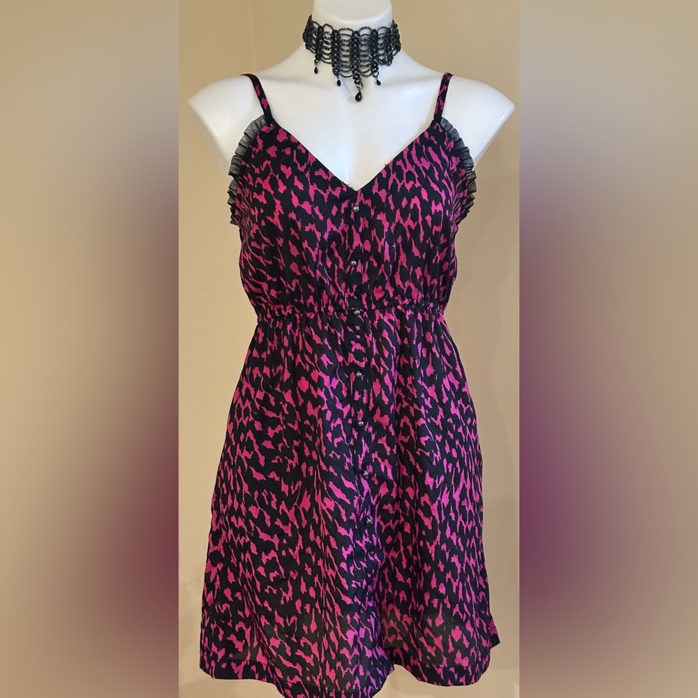 Ali & Kris Pink and Black Patterned  intimate Dress Sz M. Adjustable Straps.